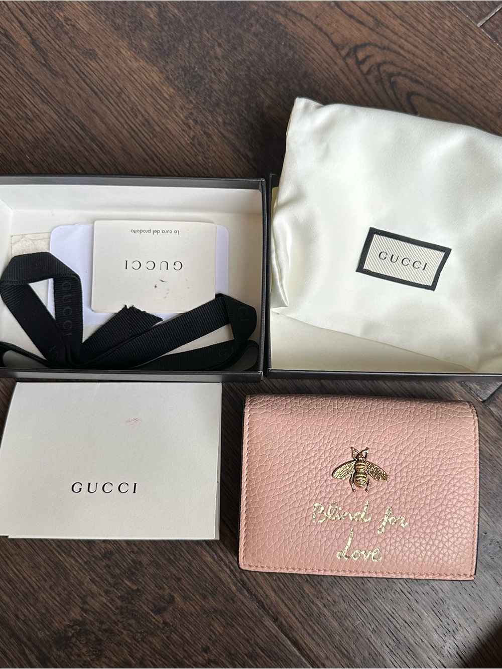 Gucci Pink Blind for Love Bee Accent Compact Wallet